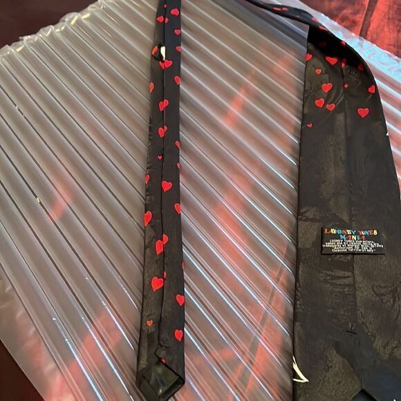 PEPE LE PEU men’s necktie. Looney Tunes. Valentines Day - Picture 7 of 7